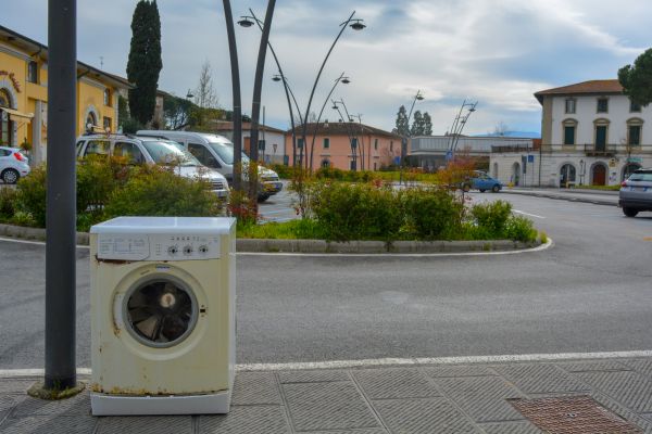 Washing Machine Removal in Belleville