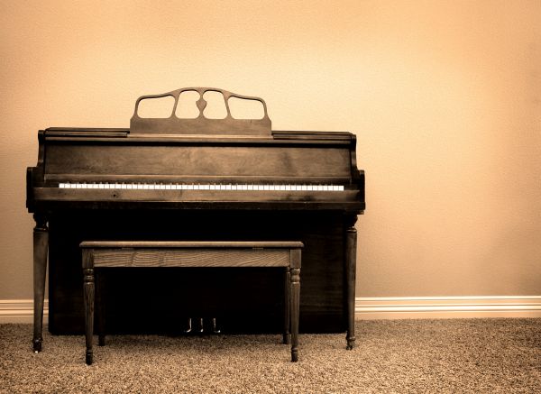 Piano Disposal Service in Belleville